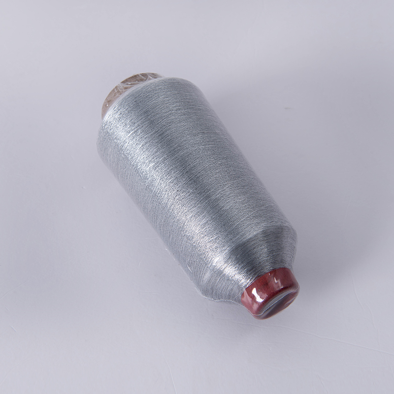 Ano ang thread ng Metallic Embroidery?