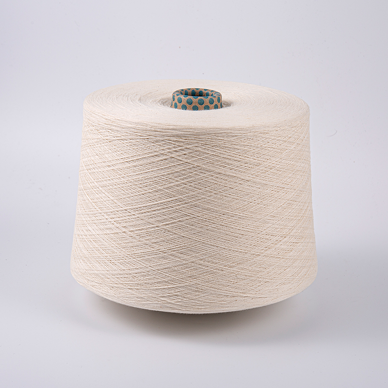 Ivory puting cotton sinulid